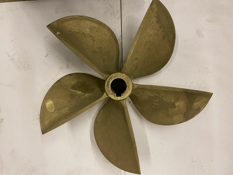 450mm dia x 700mm 5 Blade RH, NAB PROPELLER, 2” Shaft, 1/12 Taper